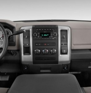 2010-dodge-ram-3500-4wd-crew-cab-169-slt-dashboard_100313982_l