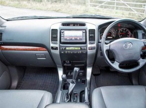 Toyota Land Cruiser Stereo  