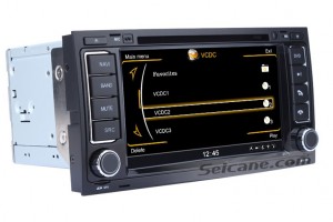 VW Touareg stereo 