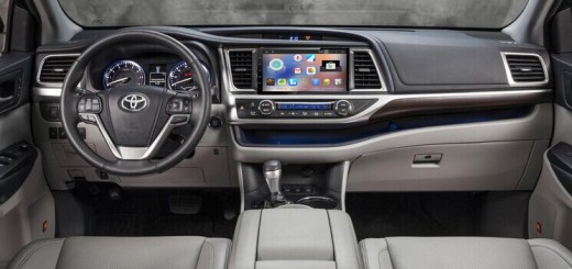 2015 Toyota Highlander Radio after installation