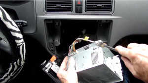 2004-2008 Ford focus Radio installation step 3