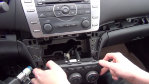 2008-2012 Mazda6 Ruiyi Radio installation step 7