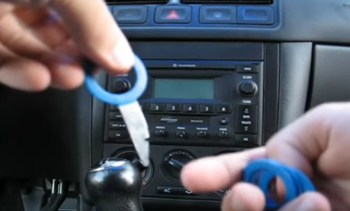 Audi radio removal key dimensions