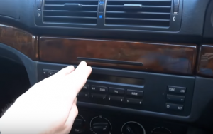 Push the panel so as to get access to the whole stereo