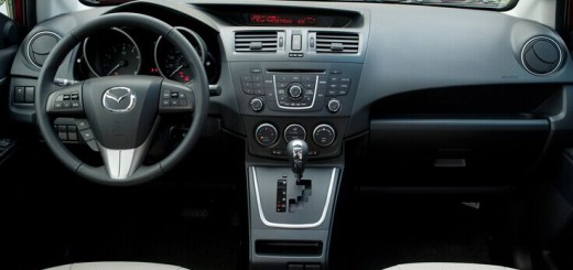 2009-2012 Mazda 5 dashboard